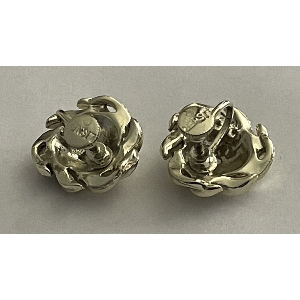 Vintage Lisner Round Flower Screwback Earrings Retro MCM Signed Jewelry - Picture 3 of 4